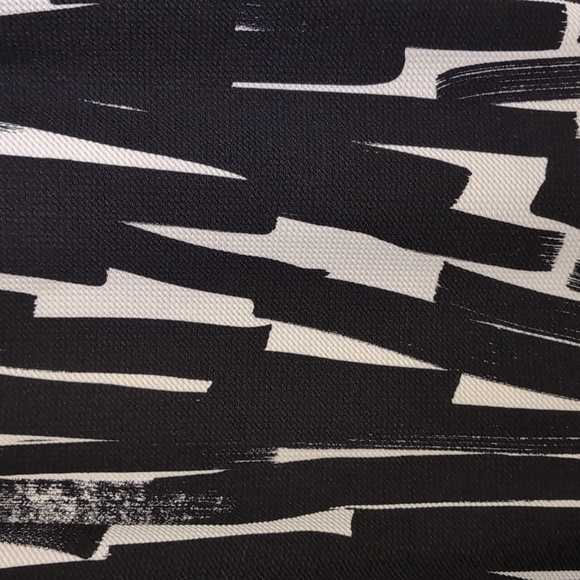 Fun abstract brush print sleeveless shift - Picture 3 of 4